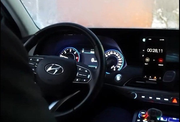 Министр экологии Казахстана показал, как прогревает машину за 5 минут на морозе